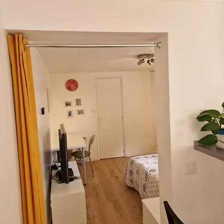 A 5 Min Du Rer B Le Guichet/ Plateau Saclay Apartment